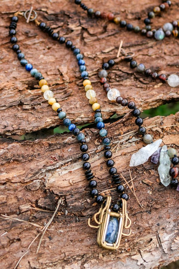 La médaille de l'ange Gabriel : un engagement envers l'église et la communauté